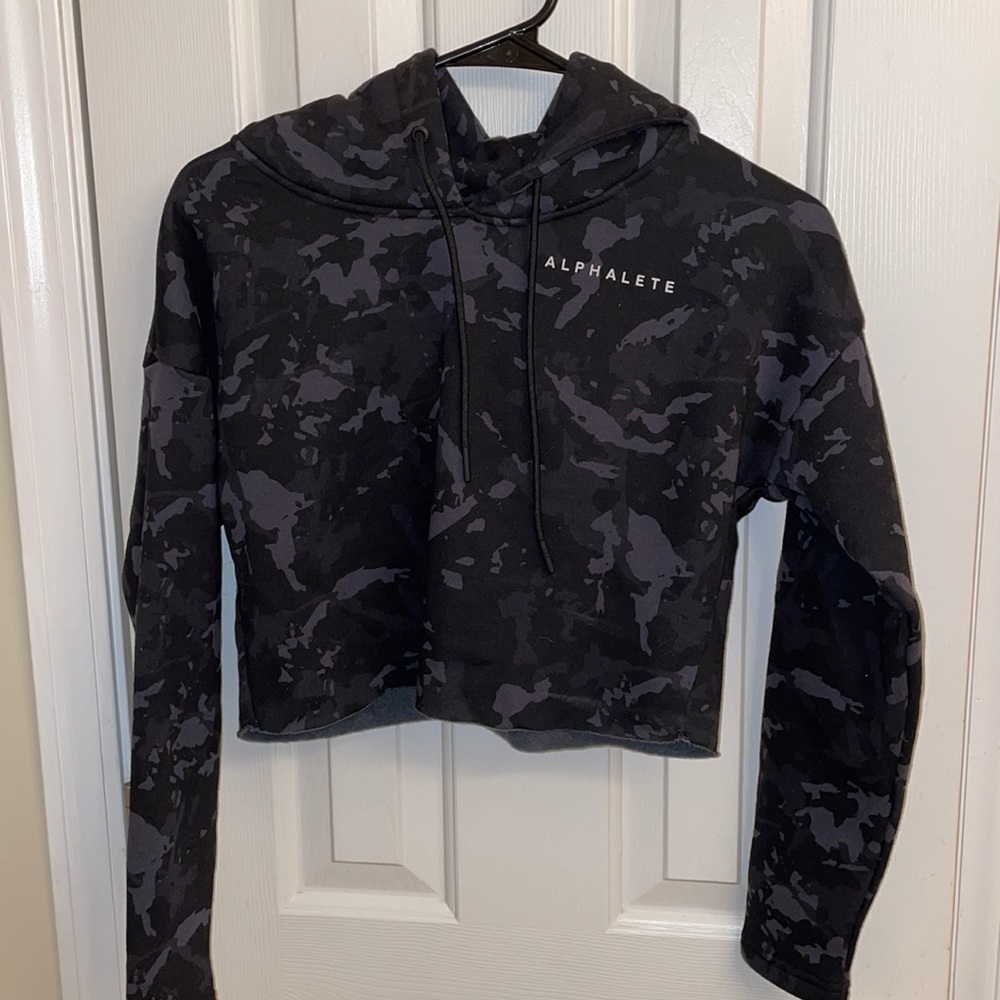 Cropped hoodie